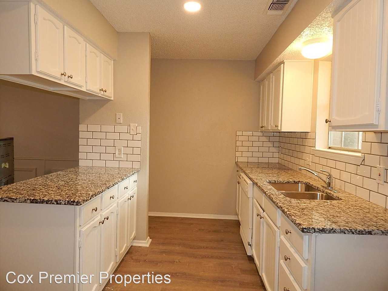 2902 S Fielder Rd - Photo 3 of 17