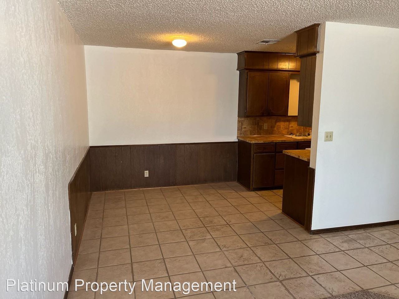 2511 Madison Avenue - Photo 2 of 7