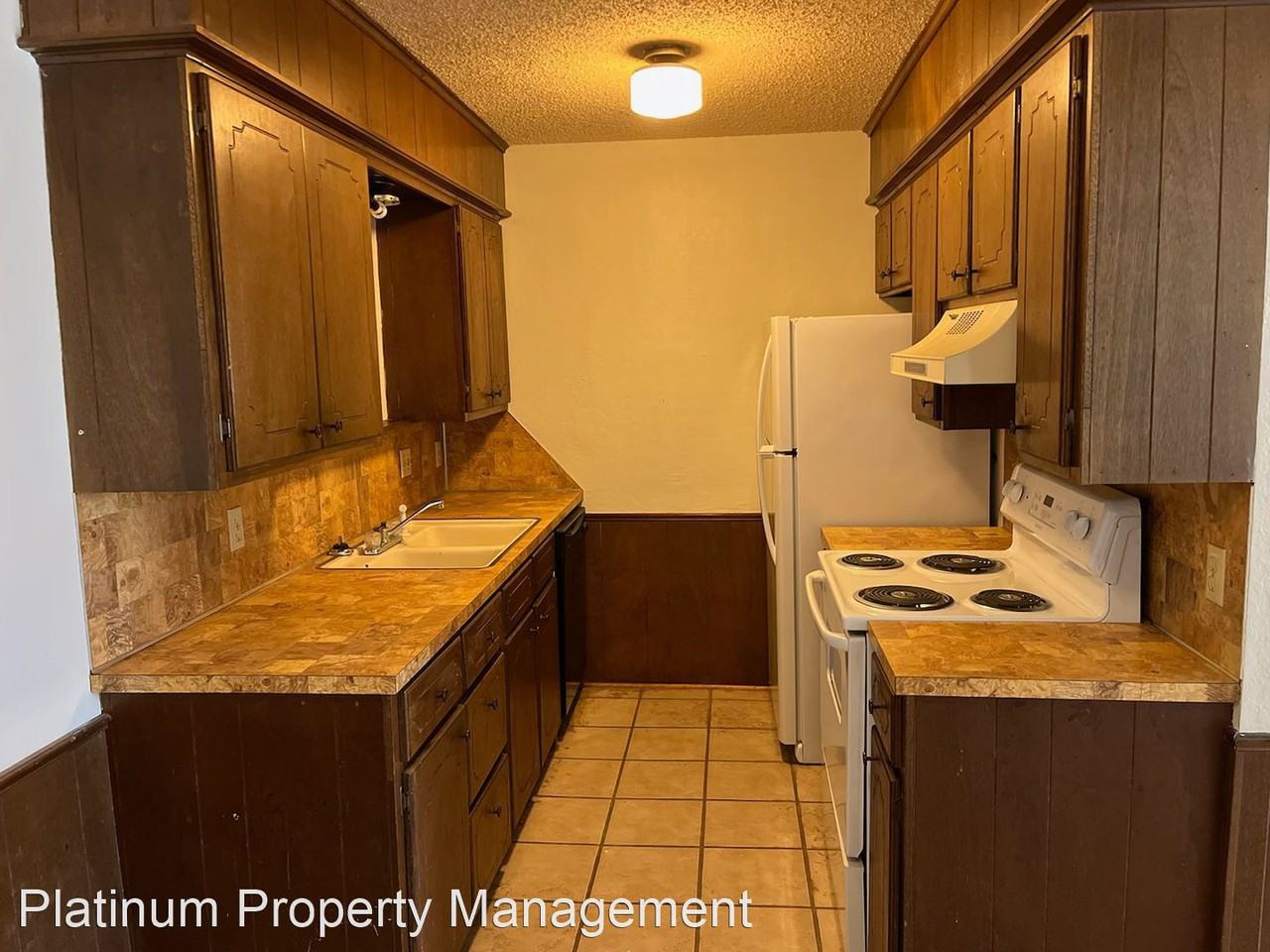 2511 Madison Avenue - Photo 3 of 7