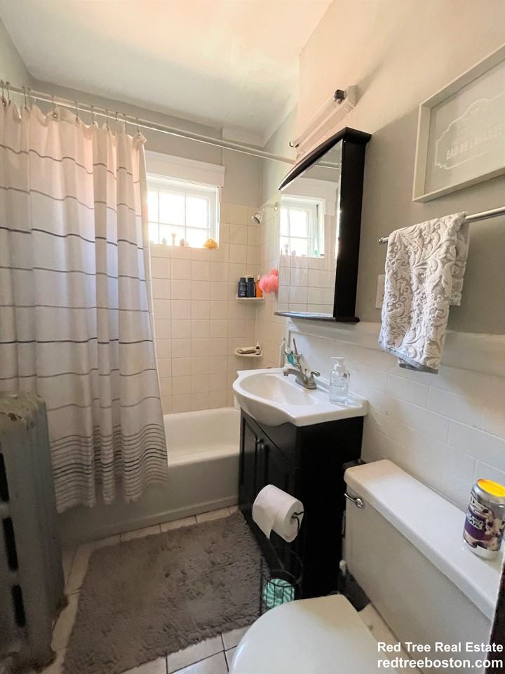 11 Parkton Rd #2 - Photo 6 of 19