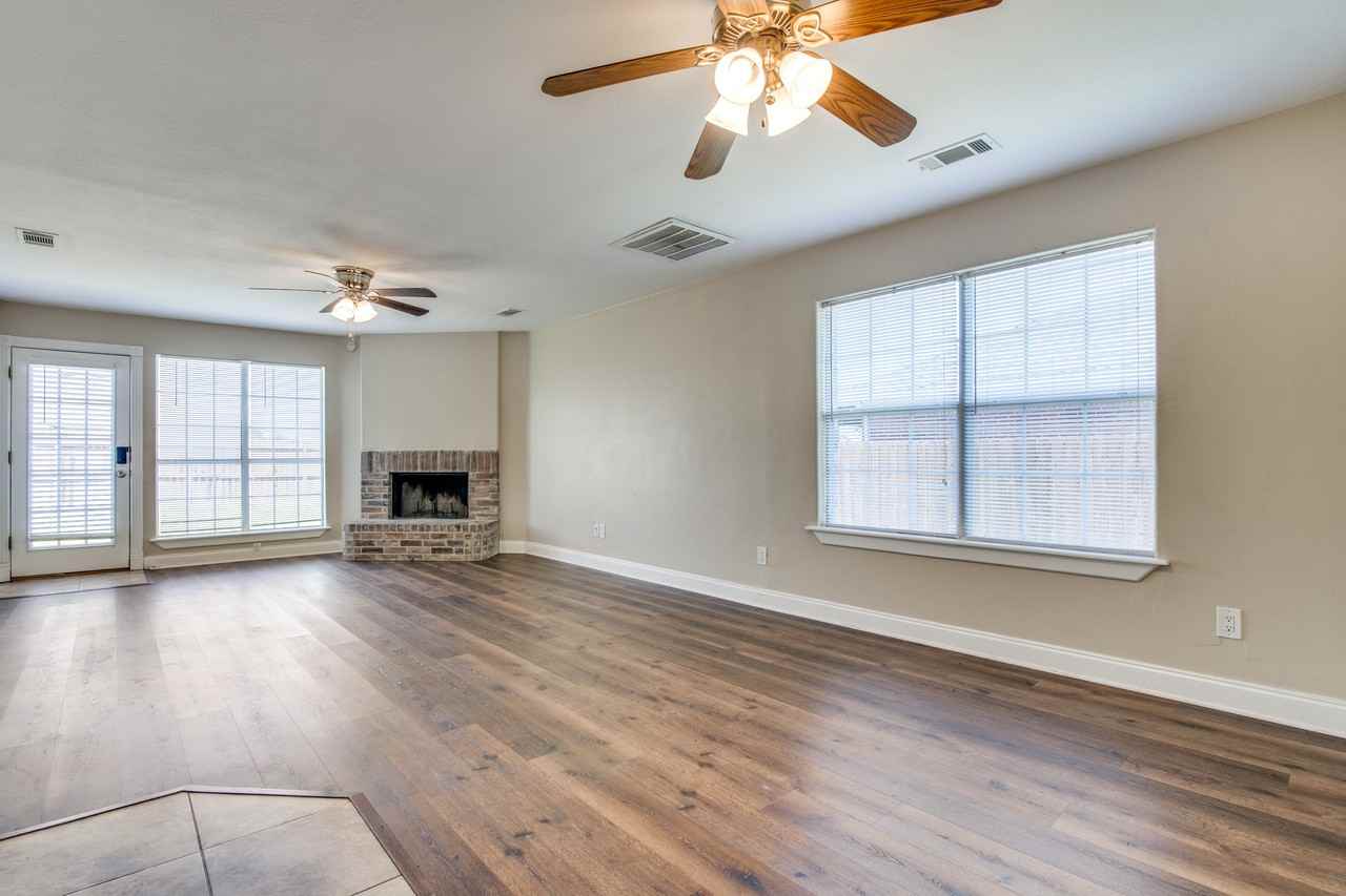 417 Autumn Trl - Photo 2 of 12