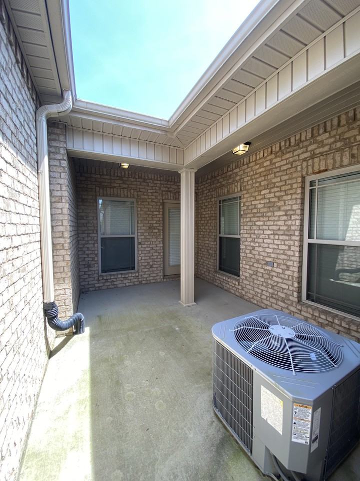 46 Cypress Point Drive - Photo 4 of 43