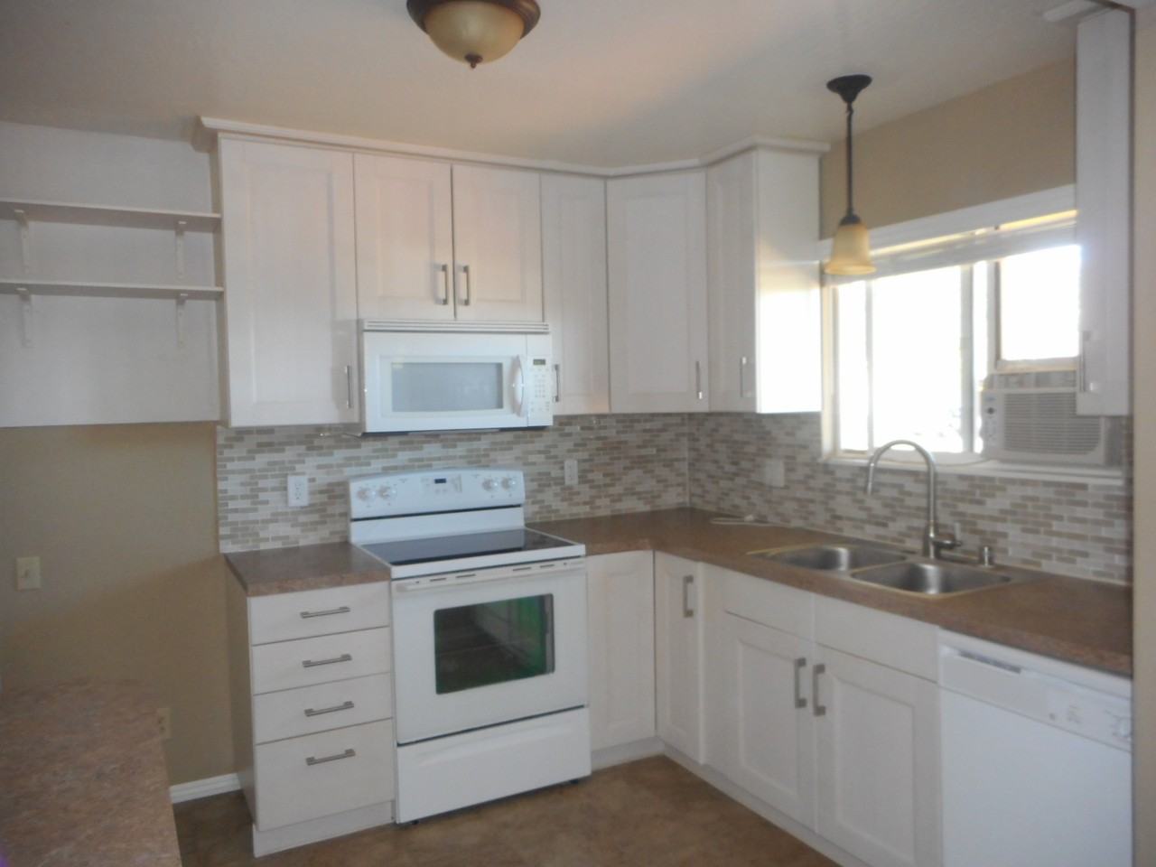 9263 Chippewa Trail - Photo 2 of 13