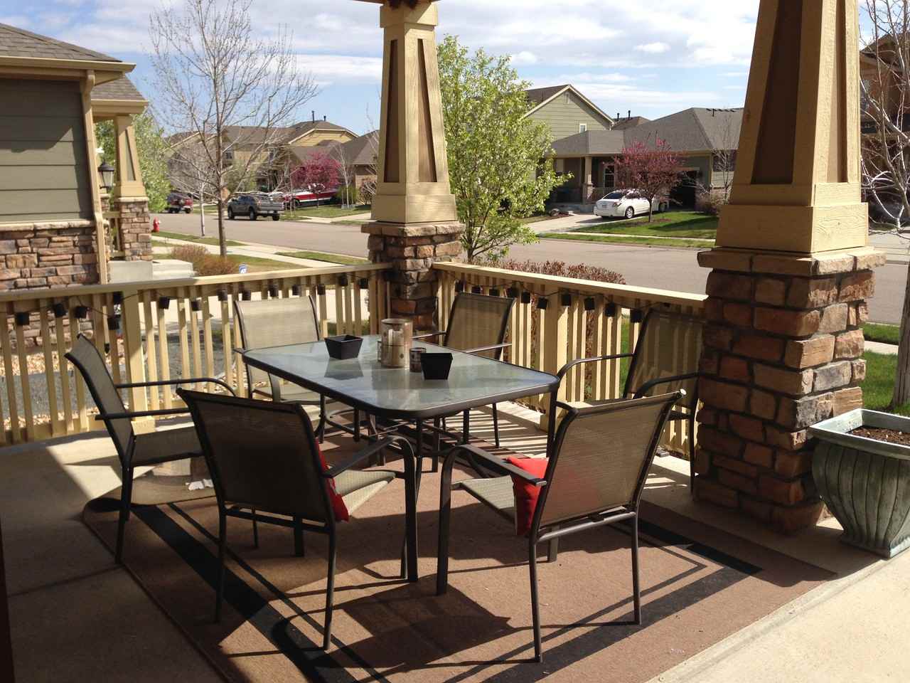 1048 Eichhorn Dr - Photo 2 of 6