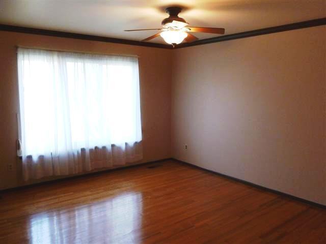 1708 Dover Ct - Photo 2 of 20