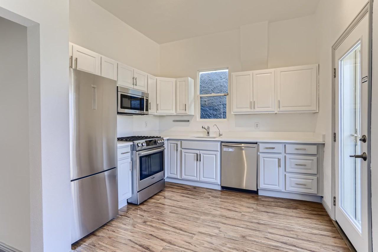 1625 1625 E 30Th Ave Avenue - Photo 5 of 22