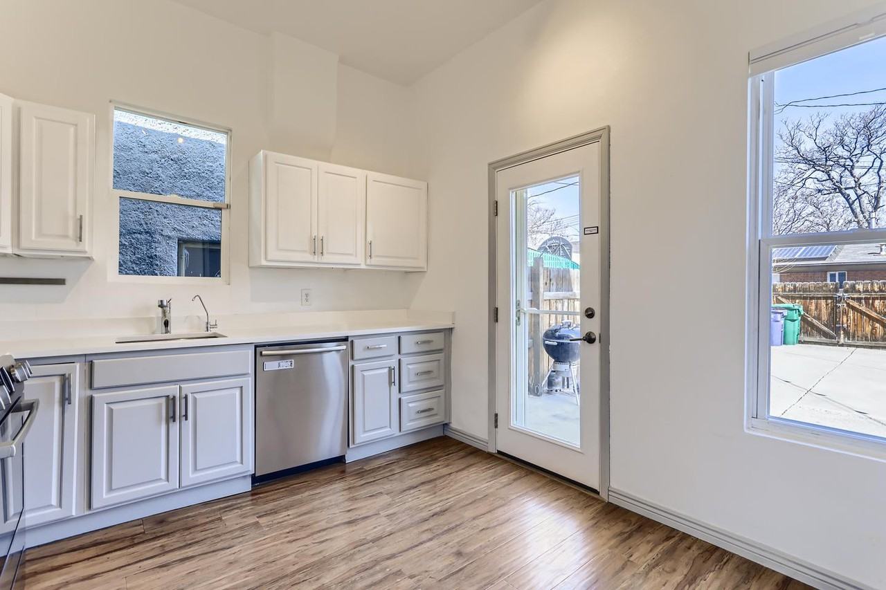 1625 1625 E 30Th Ave Avenue - Photo 6 of 22