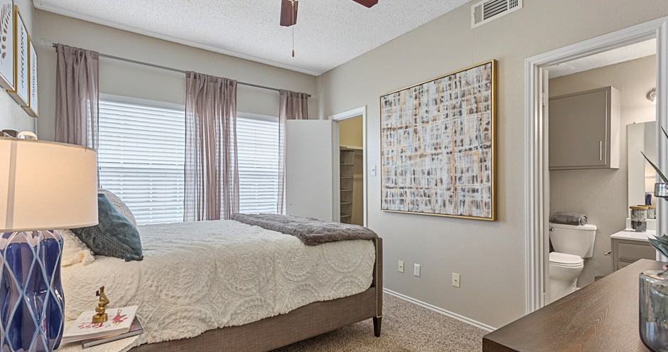 Huntington Meadows - Photo 2 of 68