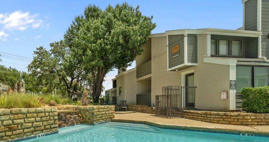 Huntington Meadows - Photo 7 of 68