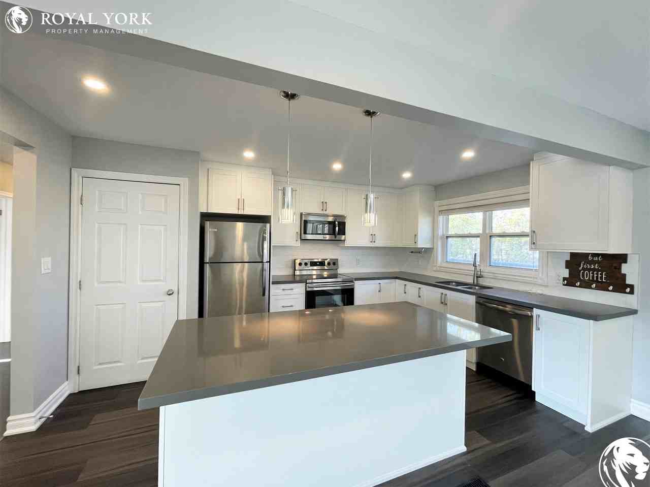 21 Churchill Ave #1 - Photo 3 of 37