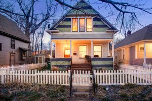 featured image of 1525 9th Ave