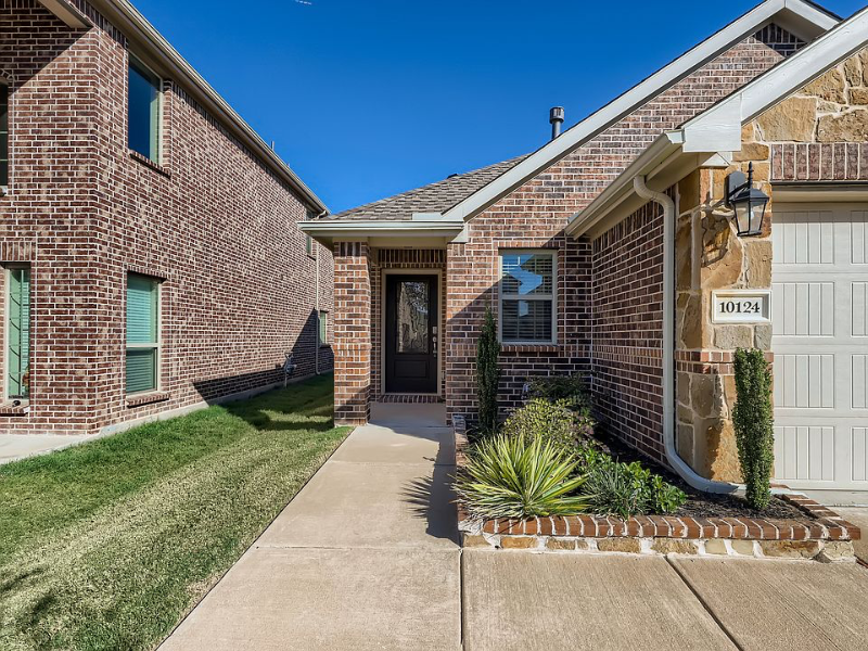 10124 Puma Pl - Photo 2 of 18