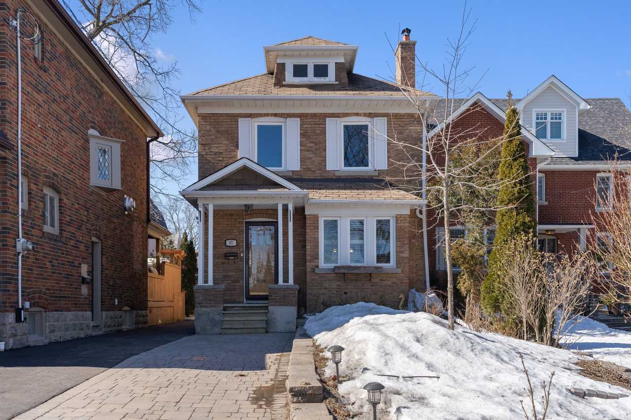 67 Yonge Boulevard - Photo 2 of 17