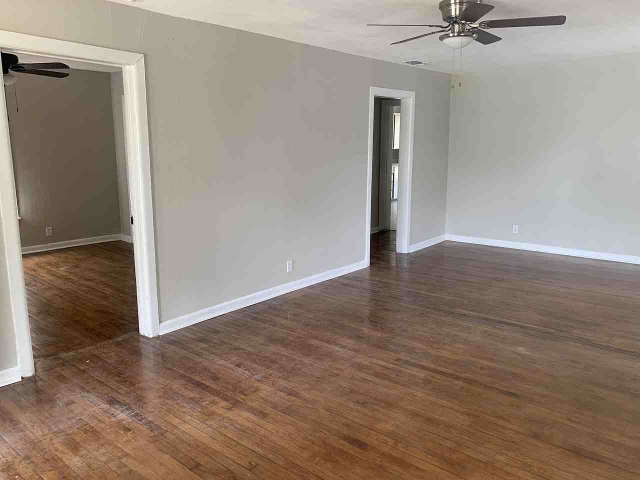 2710 Pennsylvania Rd #1 - Photo 7 of 11