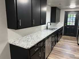 704 N Kansas Expy - Photo 1 of 1