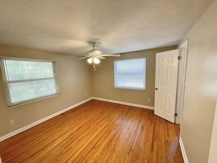 1001 Fields Rd - Photo 3 of 6