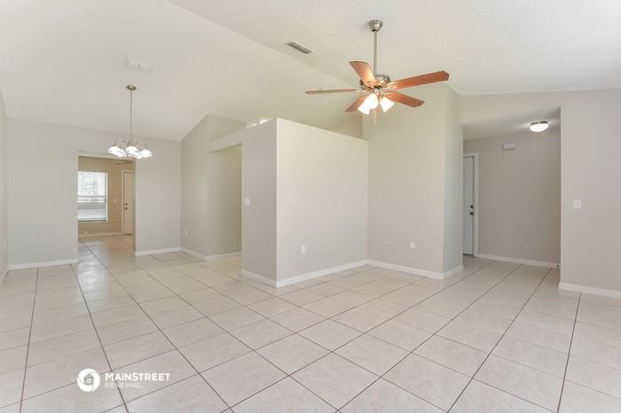 1679 April Ave - Photo 3 of 16
