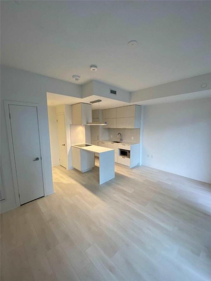 20 Residential Condo #1 - Photo 7 of 16