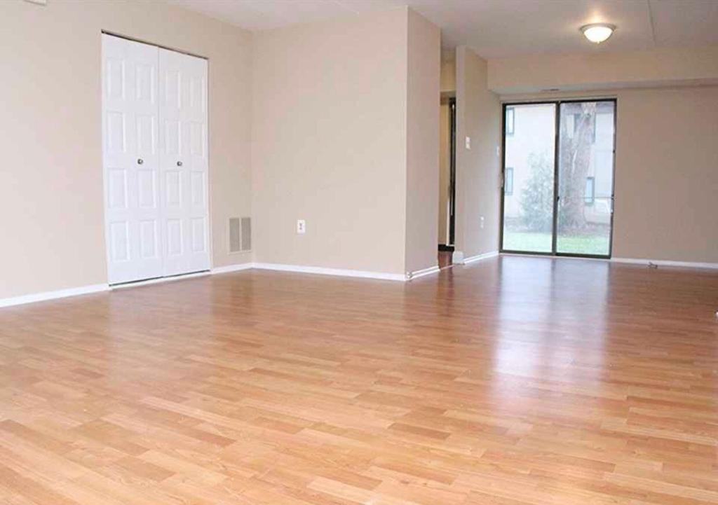 217 James Ct #217 - Photo 2 of 9