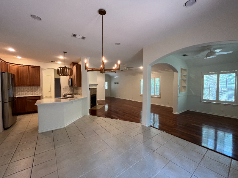 112 Huelo Ct - Photo 3 of 15