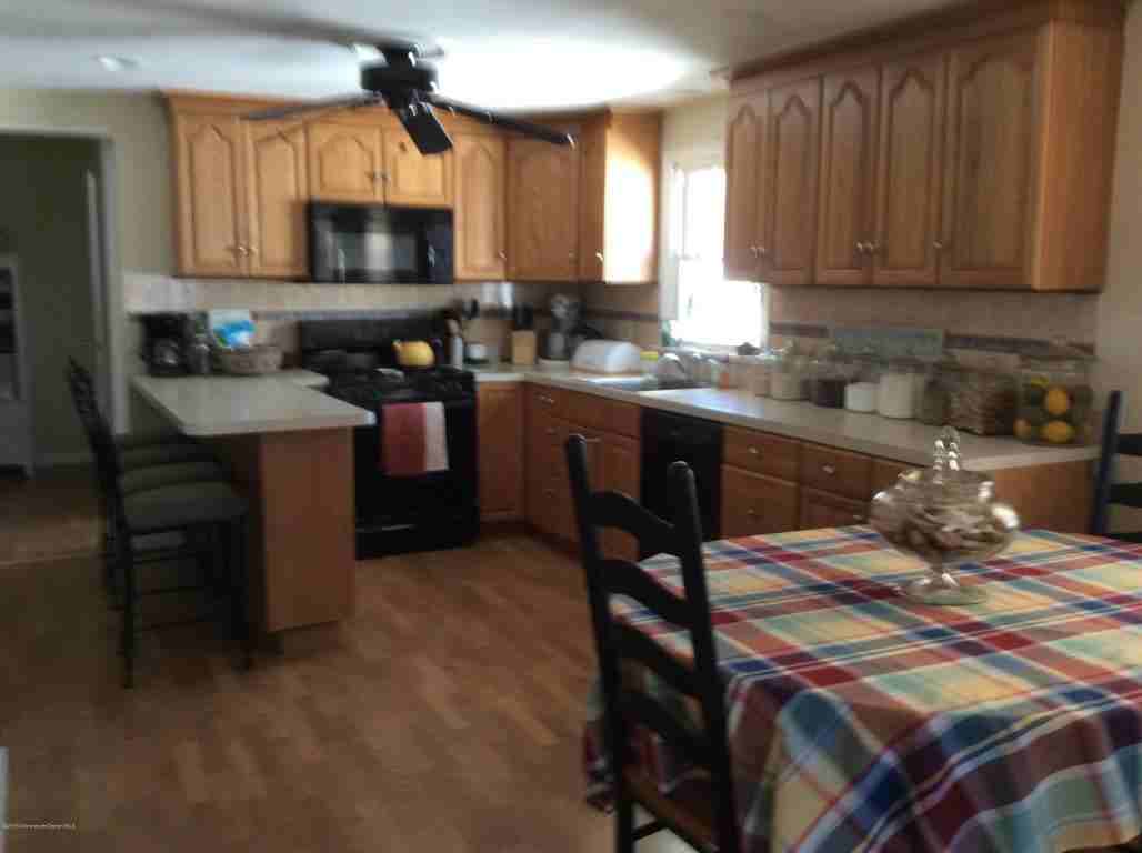 1744 Euclid Ave - Photo 3 of 7