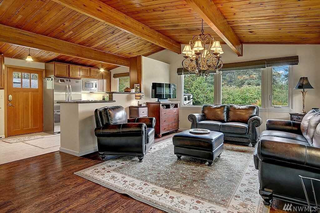 9129 172nd St Se - Photo 3 of 50