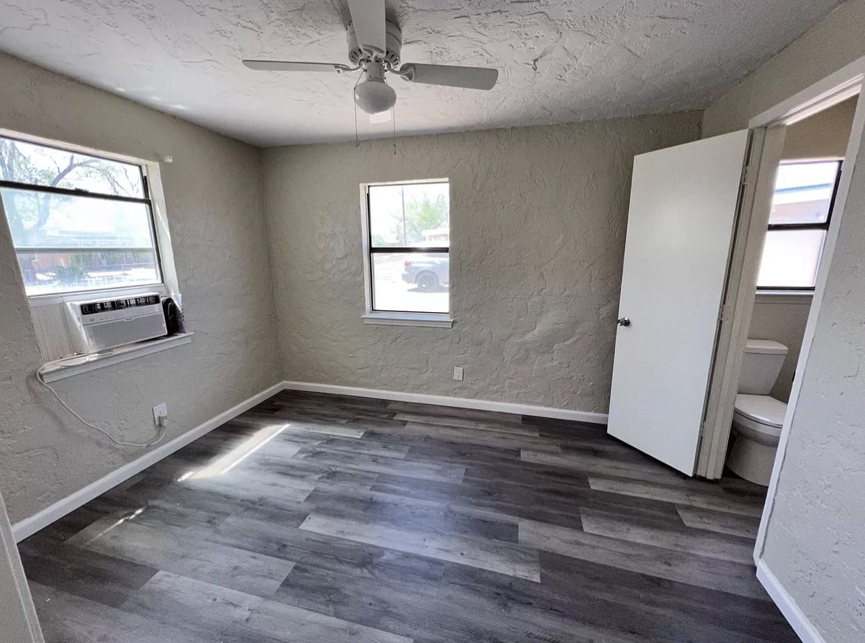 1113 Aztec Rd Nw - Photo 2 of 8
