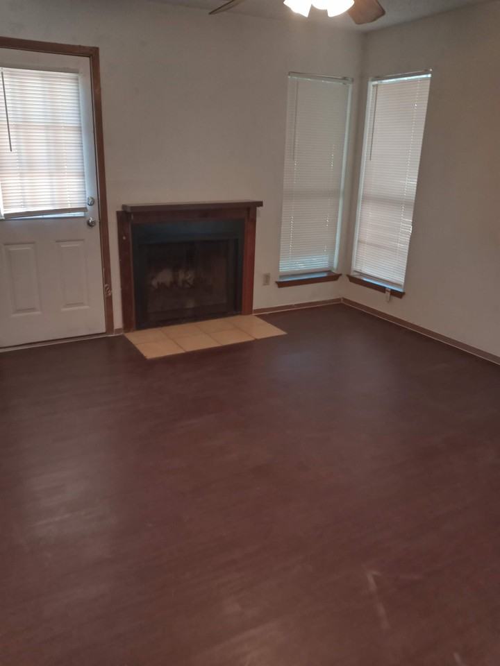 2802 Bull Run #704 - Photo 4 of 14