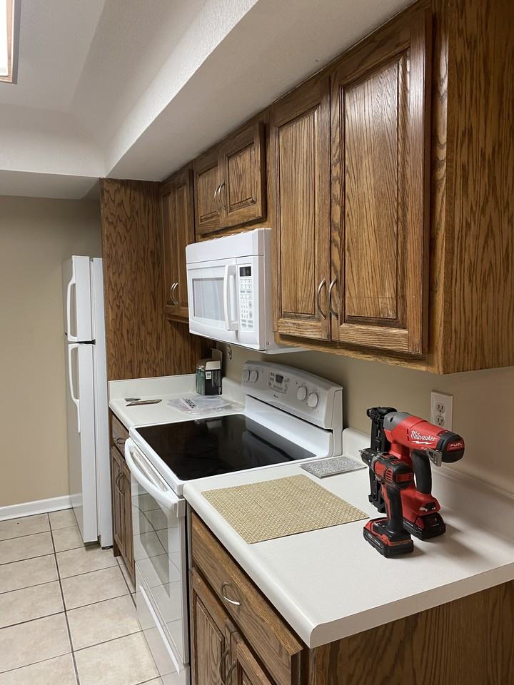 8215 N Stoddard Ave #89670-2 - Photo 2 of 8