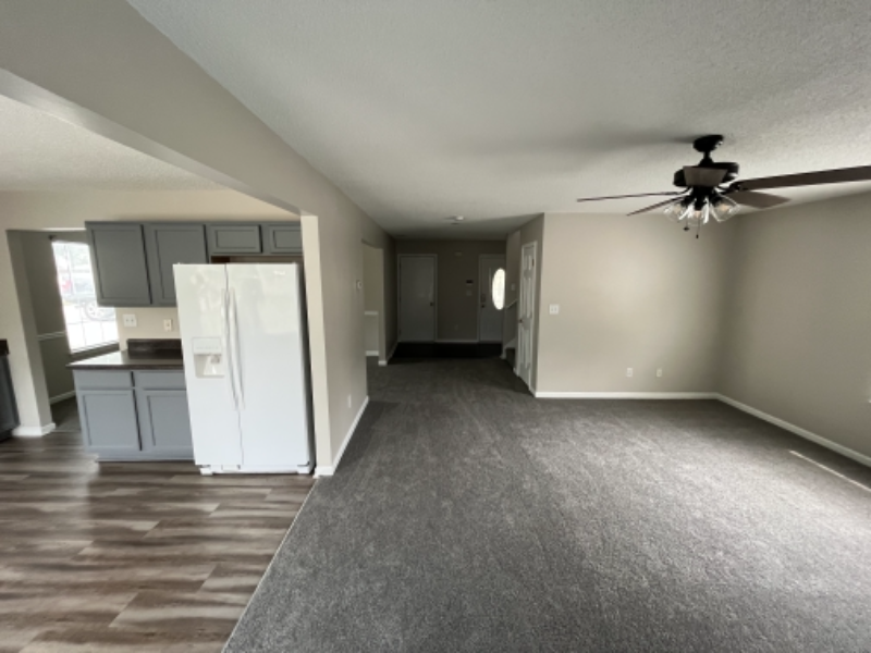 2863 Warhorse Pl - Photo 7 of 13