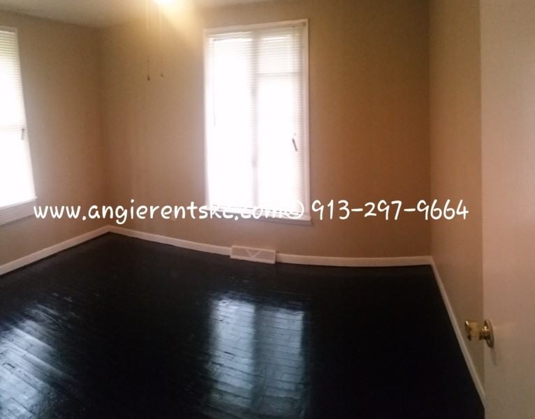 7418 Bales Ave - Photo 3 of 5