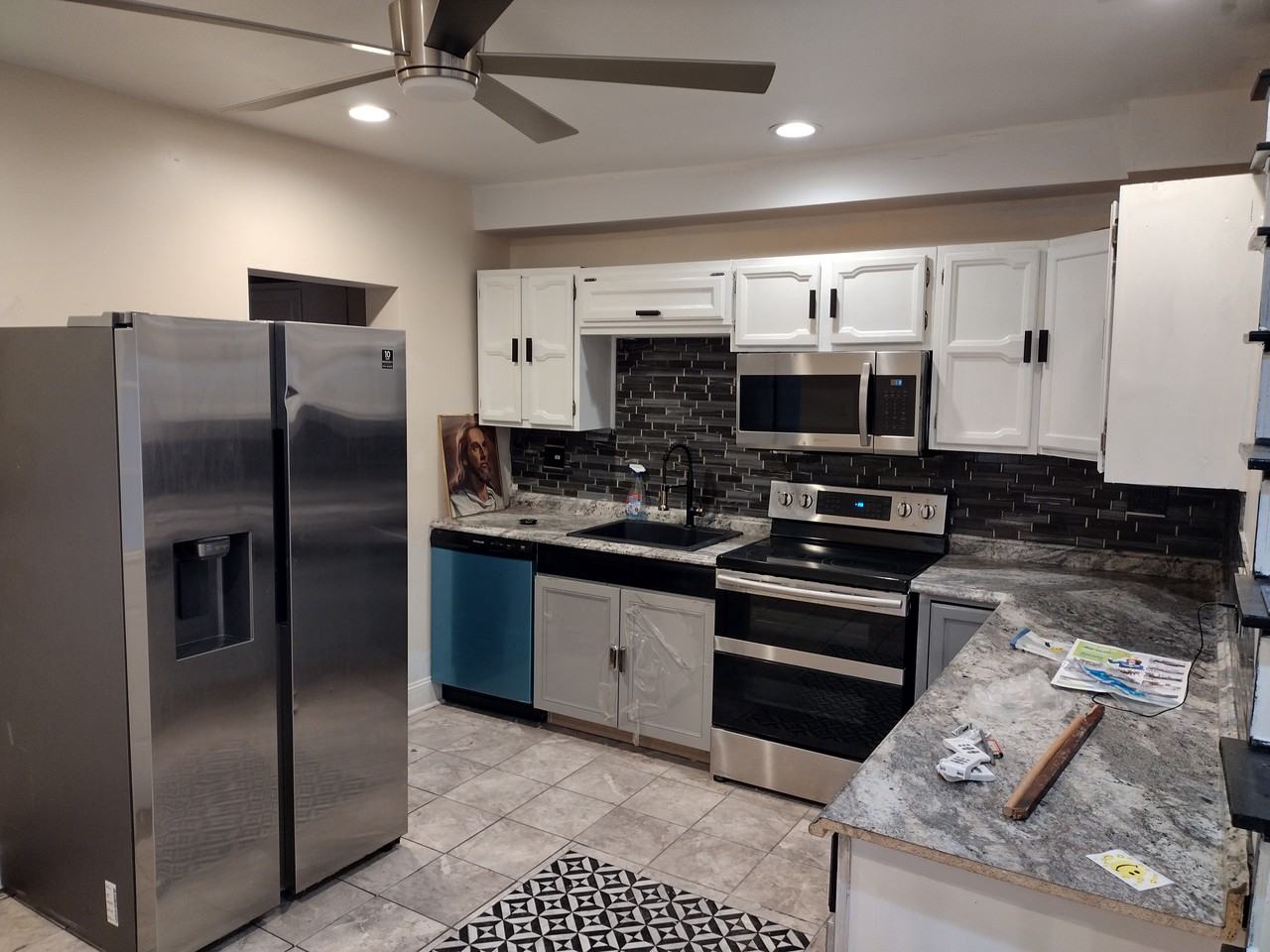 939 Gay St - Photo 2 of 15