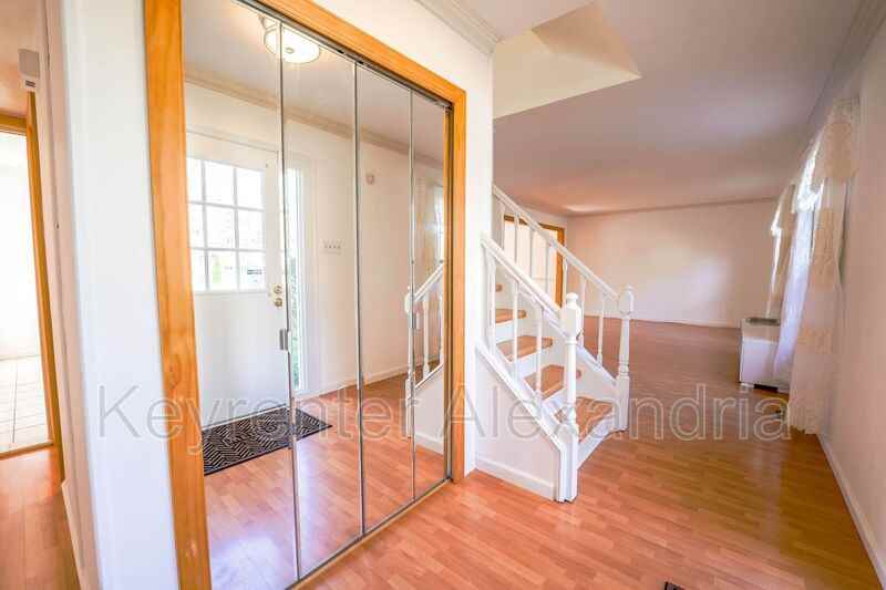 7123 Red Horse Tavern Ln - Photo 3 of 39