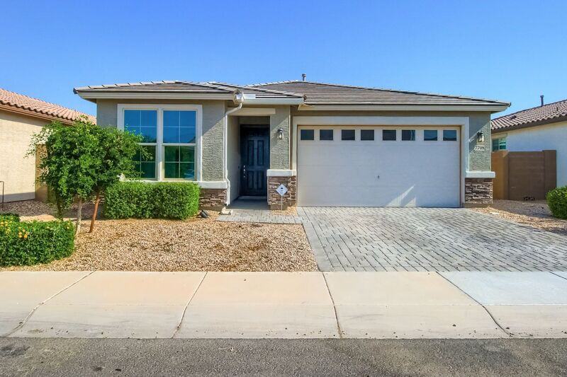 7708 W Globe Ave