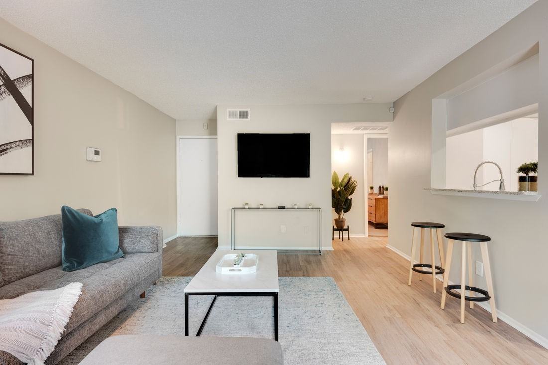 Landmark at Barton Creek - Photo 4 of 21