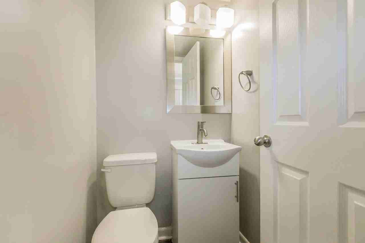 120 Oakley - Photo 3 of 39