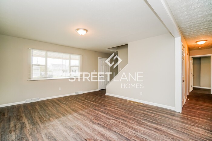 3028 Easthaven Dr S - Photo 3 of 15