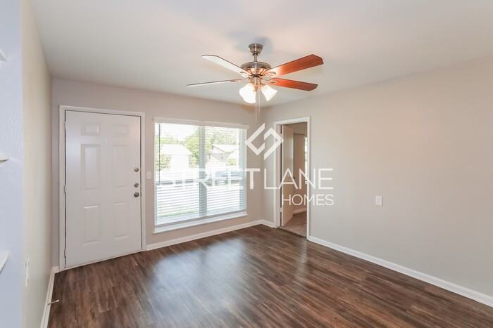 6308 Basswood Dr - Photo 2 of 15