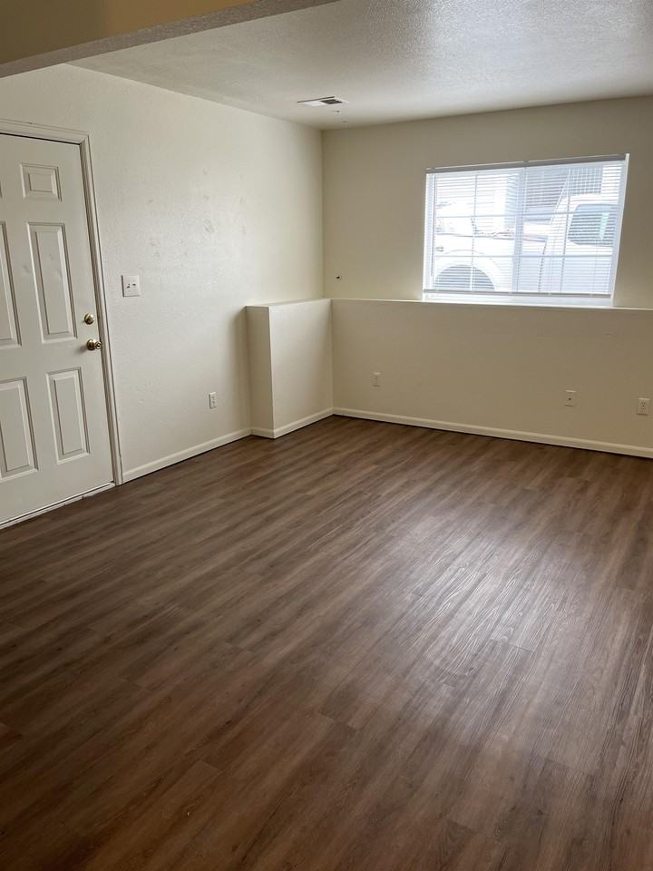 3625 Centennial Cir #2 - Photo 3 of 12