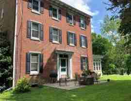 3515 Goshen Rd - Photo 1 of 1