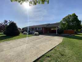 featured image of 1338 W Vine St #1