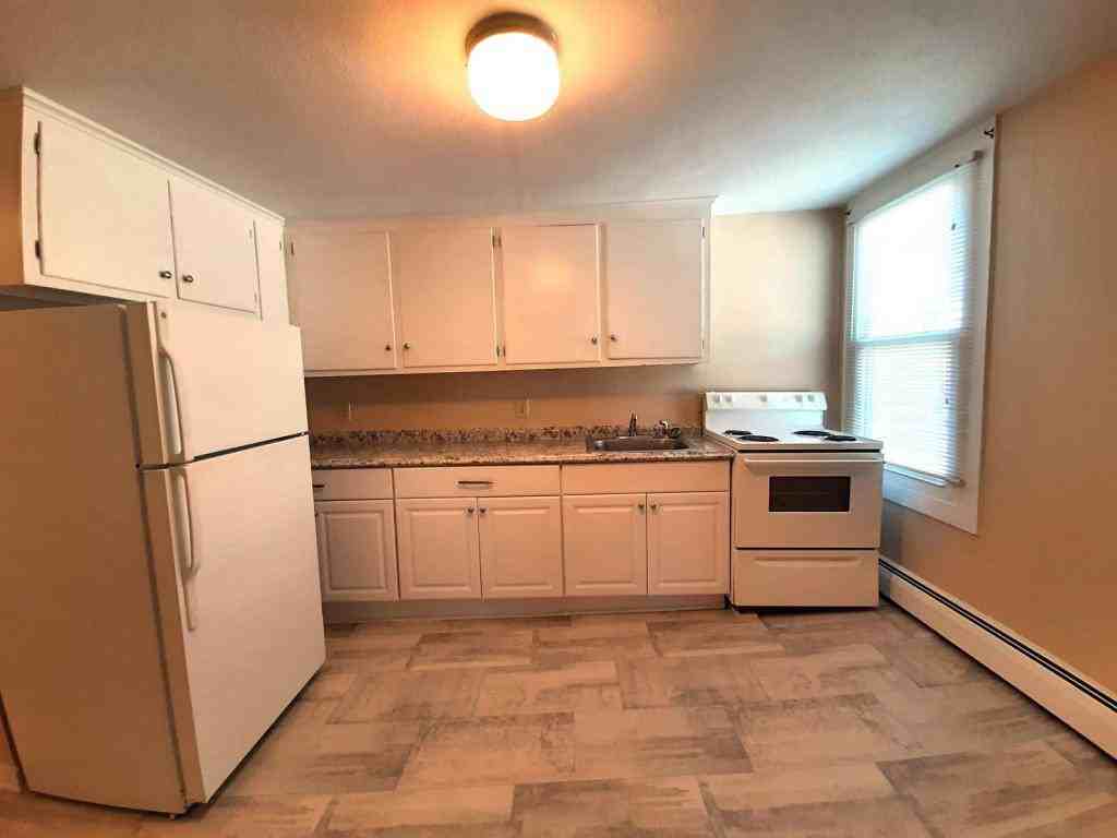 163 - 165 Main Street - Photo 4 of 11