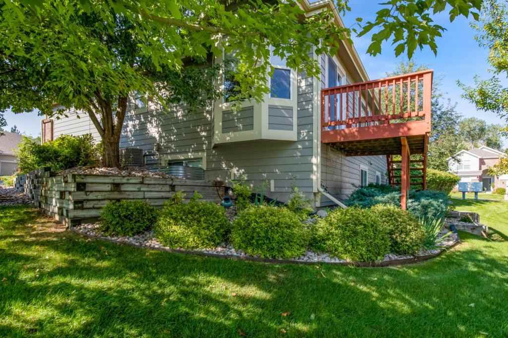 300 Medina Ct - Photo 2 of 29