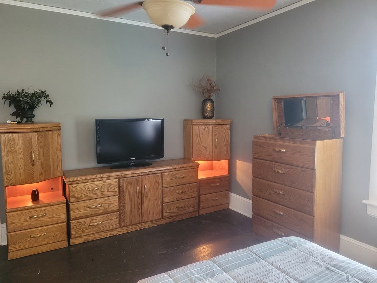 N Pearl St & 7th St W #1 - Photo 3 of 5