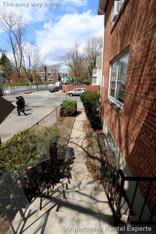48 Kirkland St #4 - Photo 2 of 12