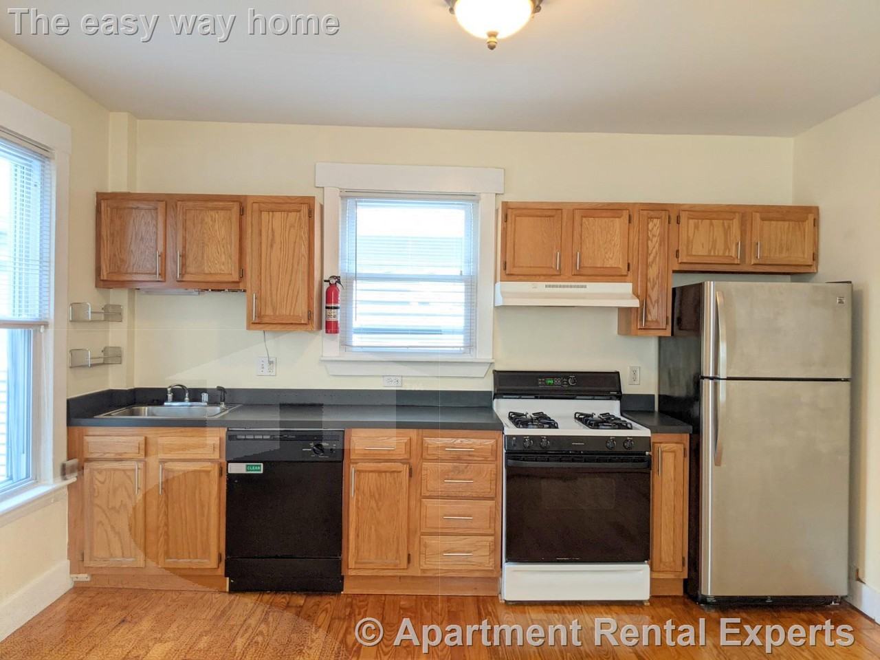 397 Washington St #2 - Photo 2 of 20