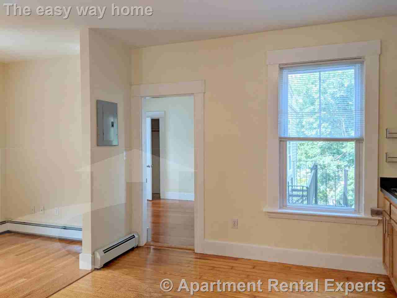 397 Washington St #2 - Photo 5 of 20