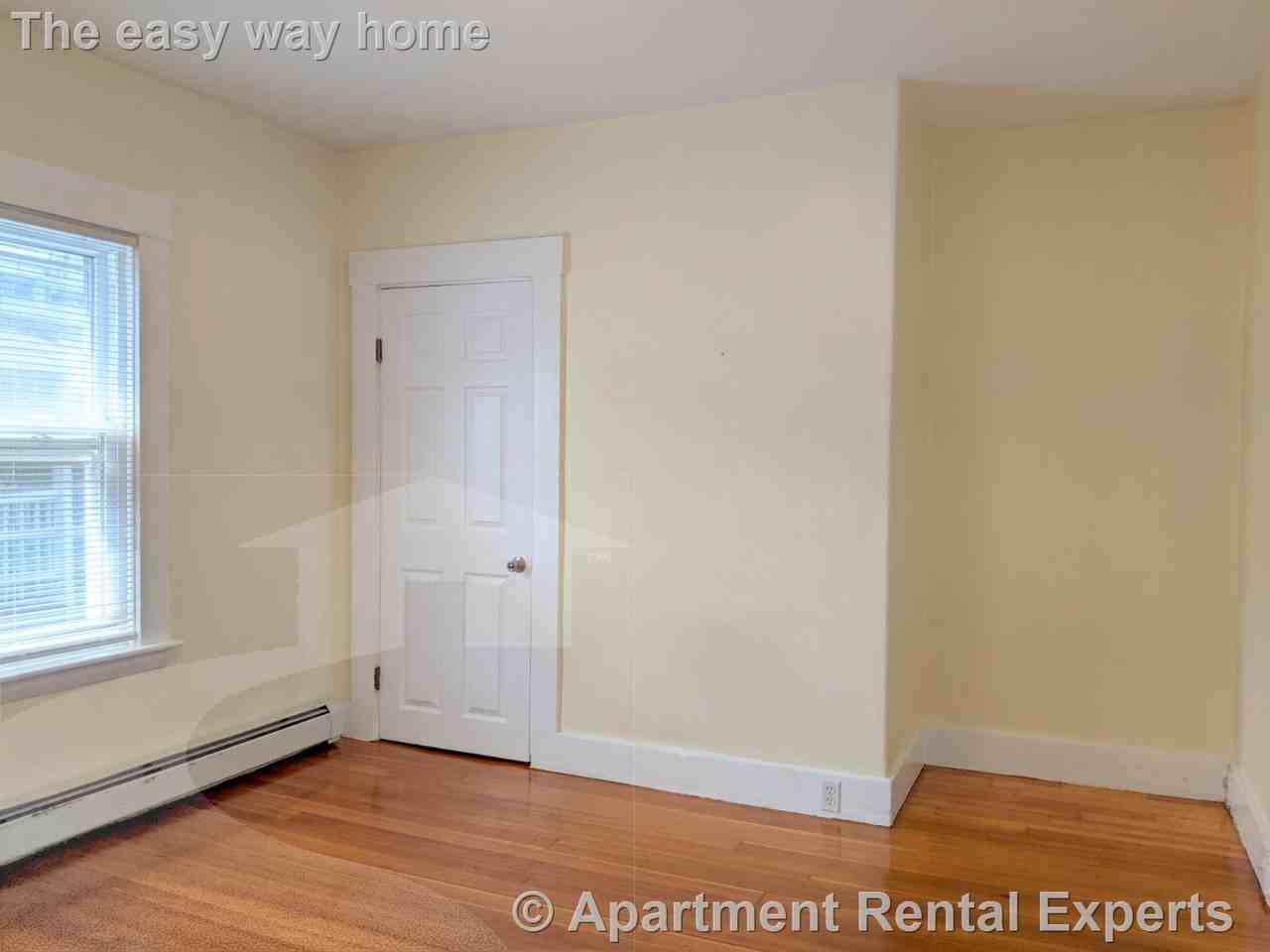 397 Washington St #2 - Photo 6 of 20