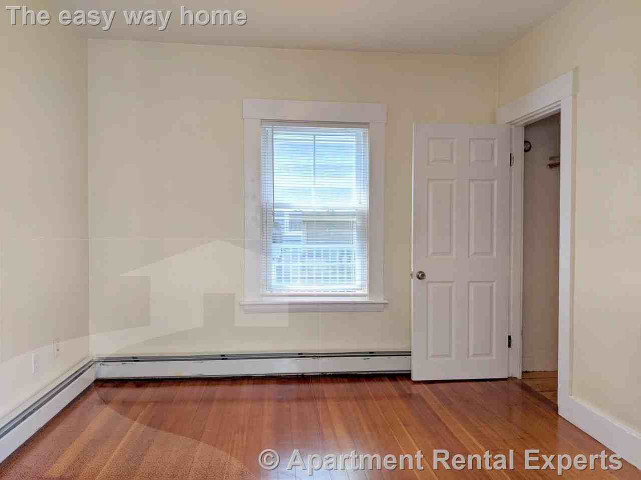 397 Washington St #2 - Photo 7 of 20