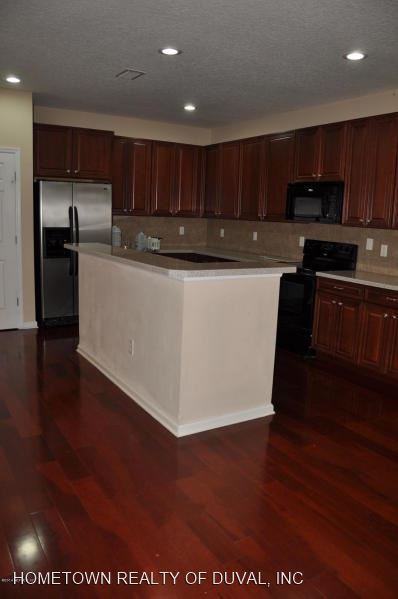 11239 Justin Oaks Dr - Photo 2 of 23